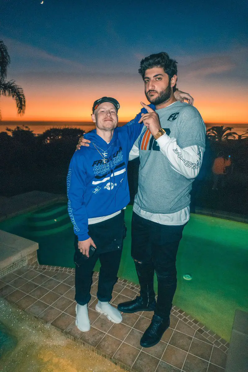 How Tall is Faze Nikan