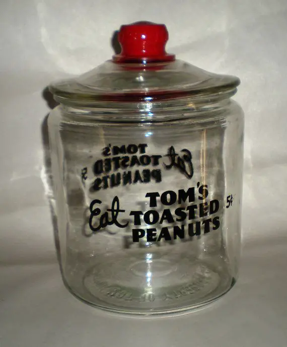 How to Tell Age of Tom’S Peanut Jar