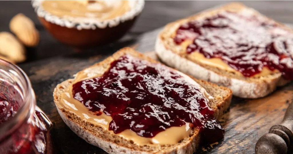 How to Make the Perfect Peanut Butter and Jelly Sandwich