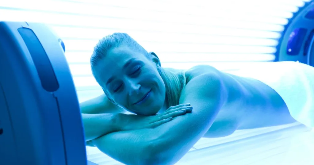 Tips for Covering a New Tattoo in Tanning Bed