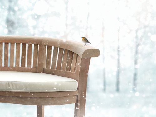 can-teak-furniture-be-left-outside-in-winter