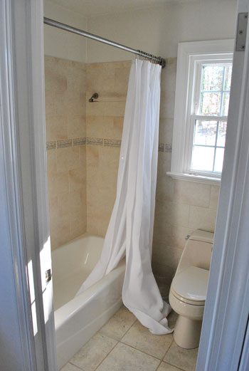 How to Hang Shower Curtain