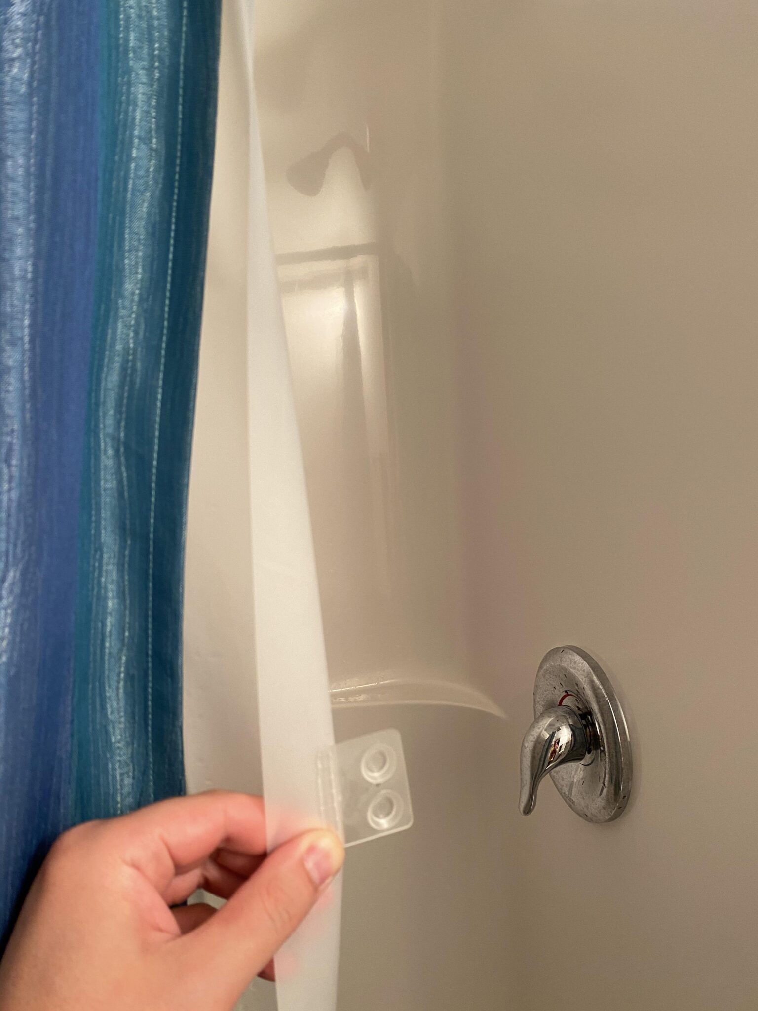 Shower Curtain Liner With Suction Cups