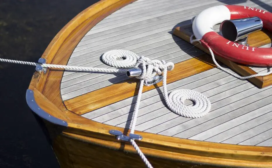 deck cleaning with bleach