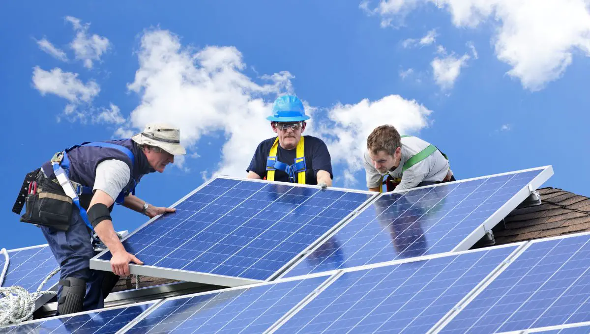 How to remove Paint from Solar Panels