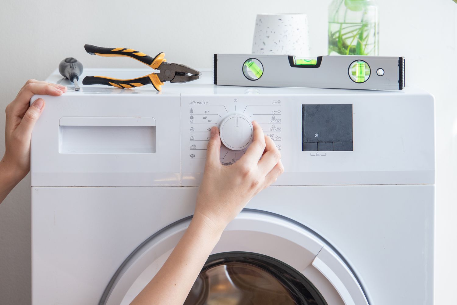 How to Reset a Ge Washer