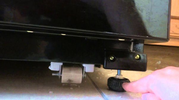 How to Move a Refrigerator to Clean behind